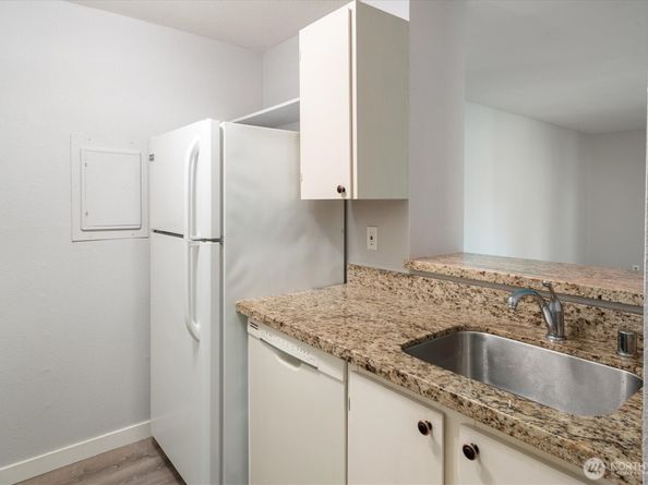 17515 149th Avenue SE E3, Renton WA 98058