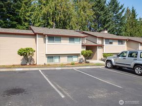 17515 149th Avenue SE E3, Renton WA 98058