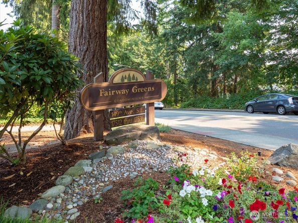 17515 149th Avenue SE E3, Renton WA 98058