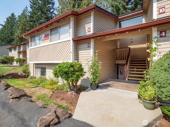 17515 149th Avenue SE E3, Renton WA 98058