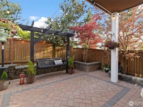 19631 38th Drive SE, Bothell WA 98012