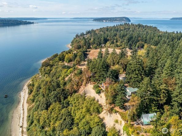 26 Sound Place, Hat Island WA 98206
