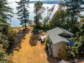 26 Sound Place, Hat Island WA 98206