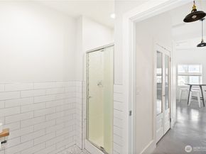 3929 Bridge Way N 101, Seattle WA 98103