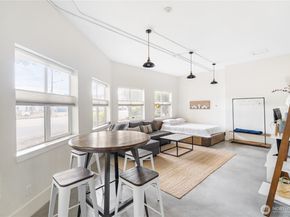 3929 Bridge Way N 101, Seattle WA 98103