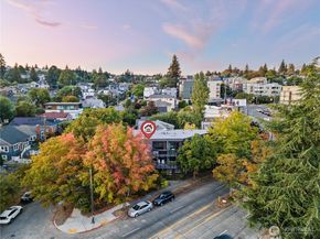 3929 Bridge Way N 101, Seattle WA 98103
