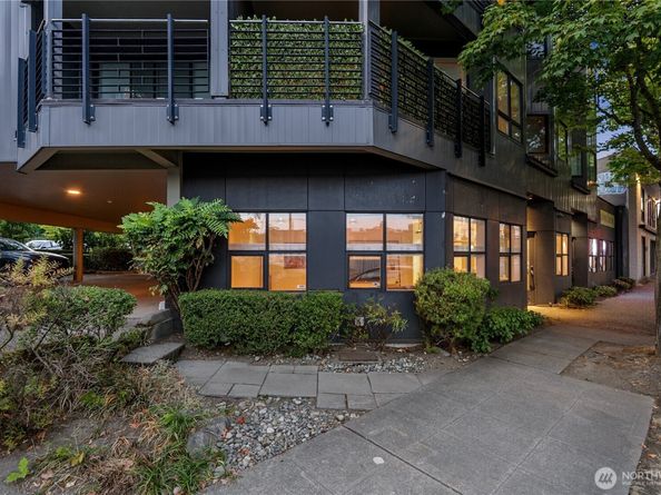 3929 Bridge Way N 101, Seattle WA 98103