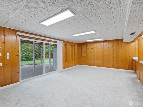 75 157th Avenue SE, Bellevue WA 98008