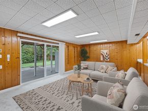 75 157th Avenue SE, Bellevue WA 98008