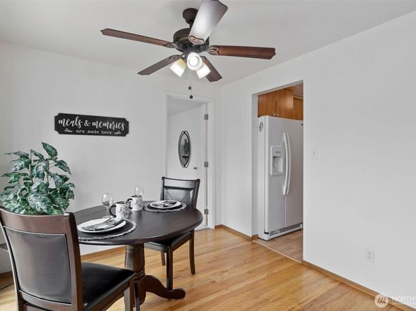 75 157th Avenue SE, Bellevue WA 98008