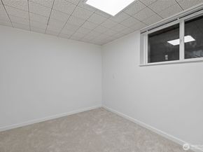 75 157th Avenue SE, Bellevue WA 98008