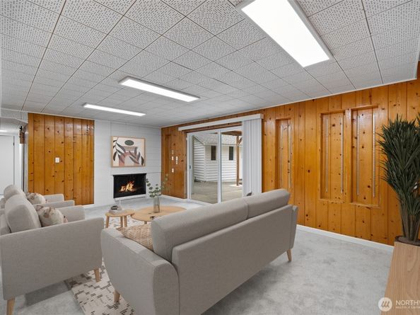 75 157th Avenue SE, Bellevue WA 98008