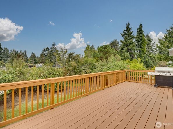 75 157th Avenue SE, Bellevue WA 98008