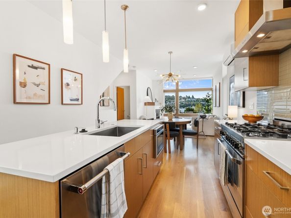 2357 Yale Avenue E B, Seattle WA 98102