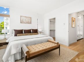 2357 Yale Avenue E B, Seattle WA 98102