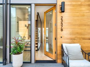 2357 Yale Avenue E B, Seattle WA 98102