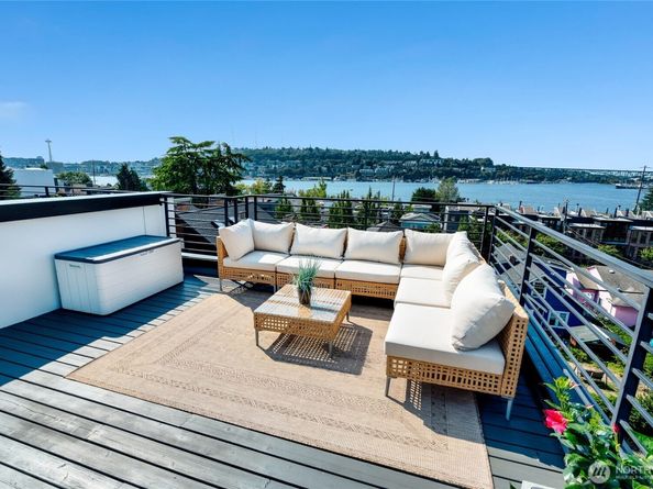2357 Yale Avenue E B, Seattle WA 98102