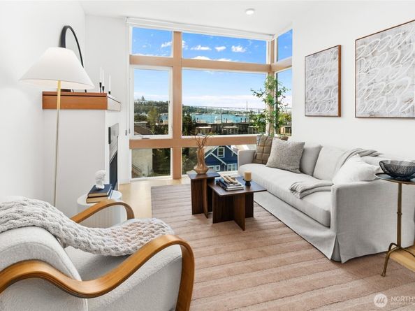 2357 Yale Avenue E B, Seattle WA 98102