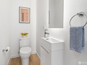 2357 Yale Avenue E B, Seattle WA 98102
