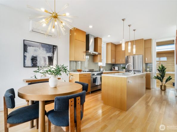 2357 Yale Avenue E B, Seattle WA 98102