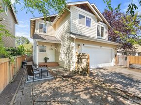 9339 18th Avenue W, Everett WA 98204