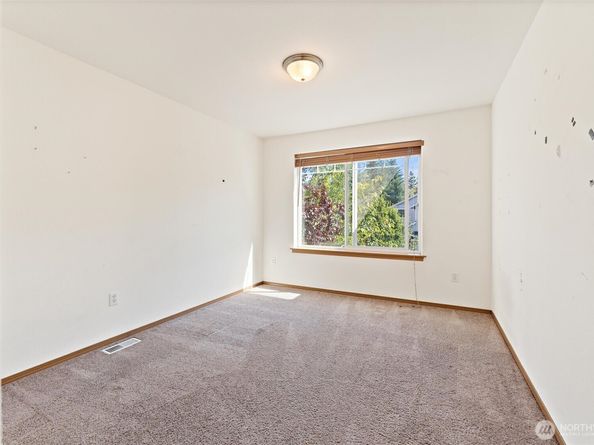 9339 18th Avenue W, Everett WA 98204
