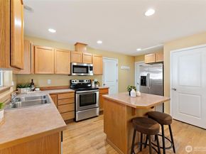 9339 18th Avenue W, Everett WA 98204