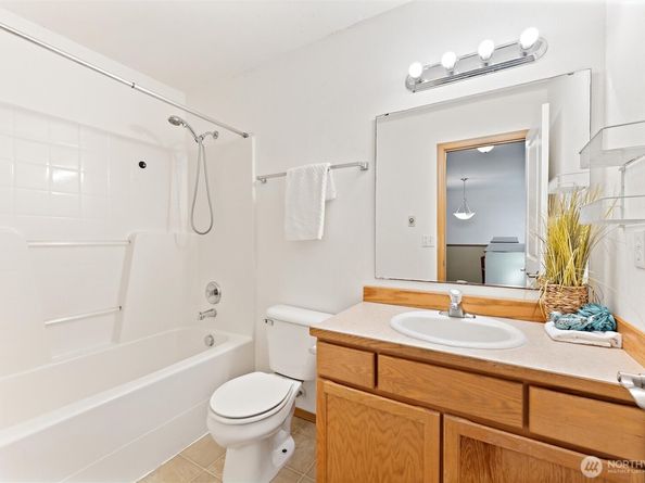 9339 18th Avenue W, Everett WA 98204
