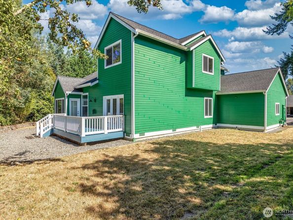 9926 SW 184th Way, Vashon WA 98070