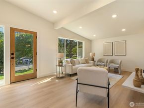 1604 NW 192nd Street, Shoreline WA 98177