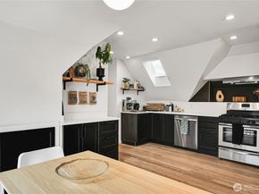 1930 5th Avenue W, Seattle WA 98119