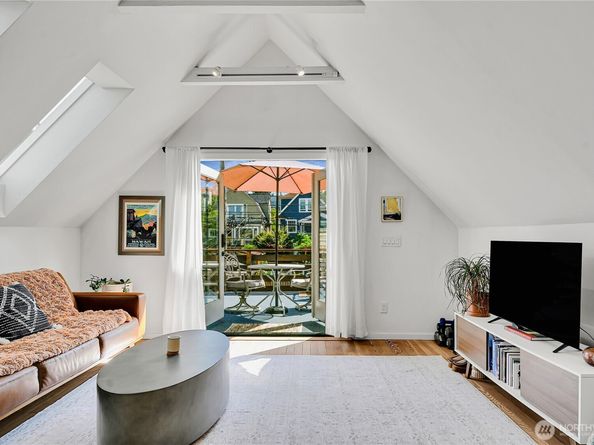 1930 5th Avenue W, Seattle WA 98119