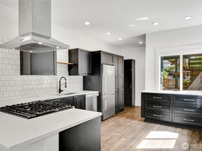 1930 5th Avenue W, Seattle WA 98119