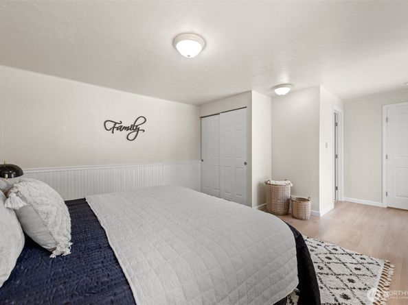 19229 3rd Dr SE, Bothell WA 98012