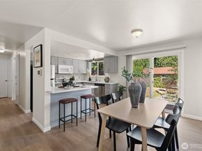 19229 3rd Dr SE, Bothell WA 98012