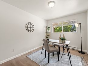 19229 3rd Dr SE, Bothell WA 98012