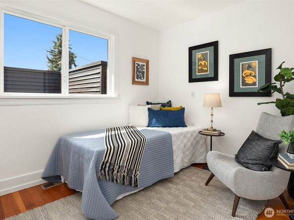 6008 57th Avenue NE, Seattle WA 98115