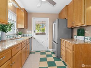 4806 Seahurst Avenue, Everett WA 98203