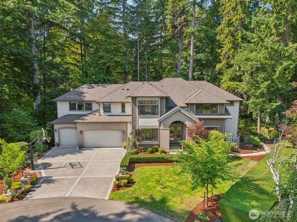 14323 196th Court NE, Woodinville WA 98077