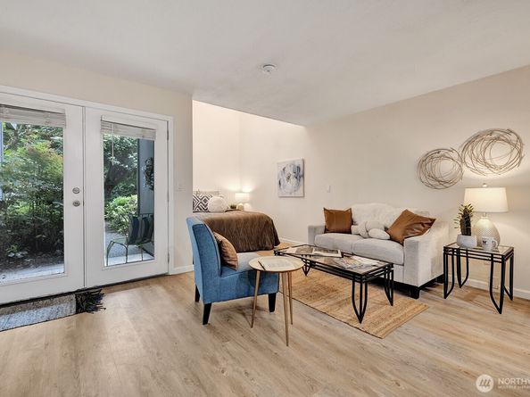 6581 137th Place NE 483, Redmond WA 98052