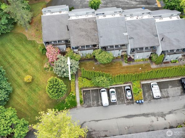 6581 137th Place NE 483, Redmond WA 98052