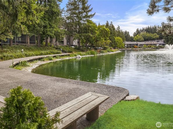 6581 137th Place NE 483, Redmond WA 98052