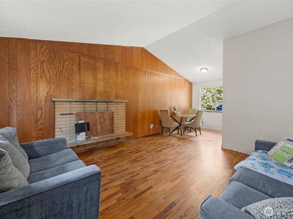 5029 164th Street SW, Edmonds WA 98026