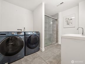 35603 Military Road S, Auburn WA 98001