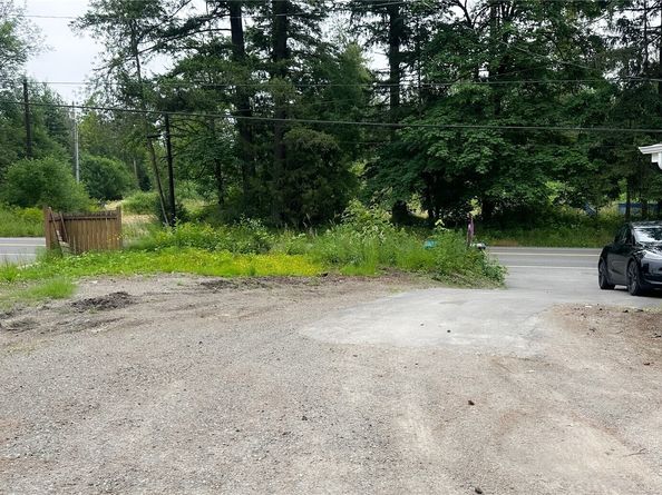 35603 Military Road S, Auburn WA 98001