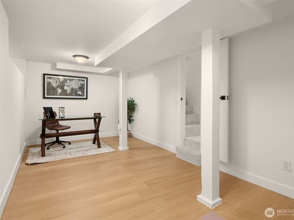 8535 16th Avenue NW, Seattle WA 98117