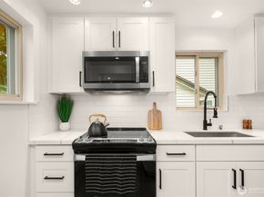 8535 16th Avenue NW, Seattle WA 98117