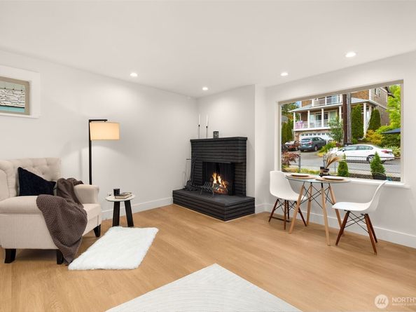 8535 16th Avenue NW, Seattle WA 98117