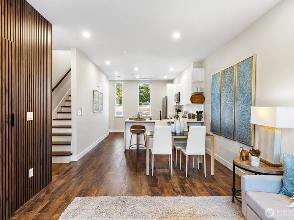 7146 47th Avenue SW, Seattle WA 98136