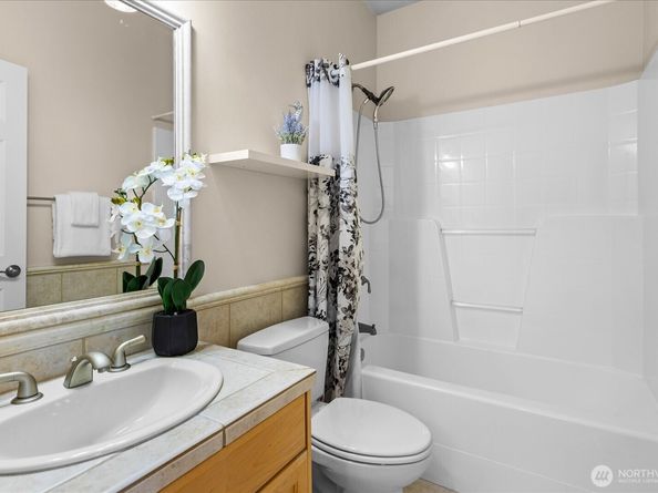 19000 Richmond Beach Drive NW, Shoreline WA 98177